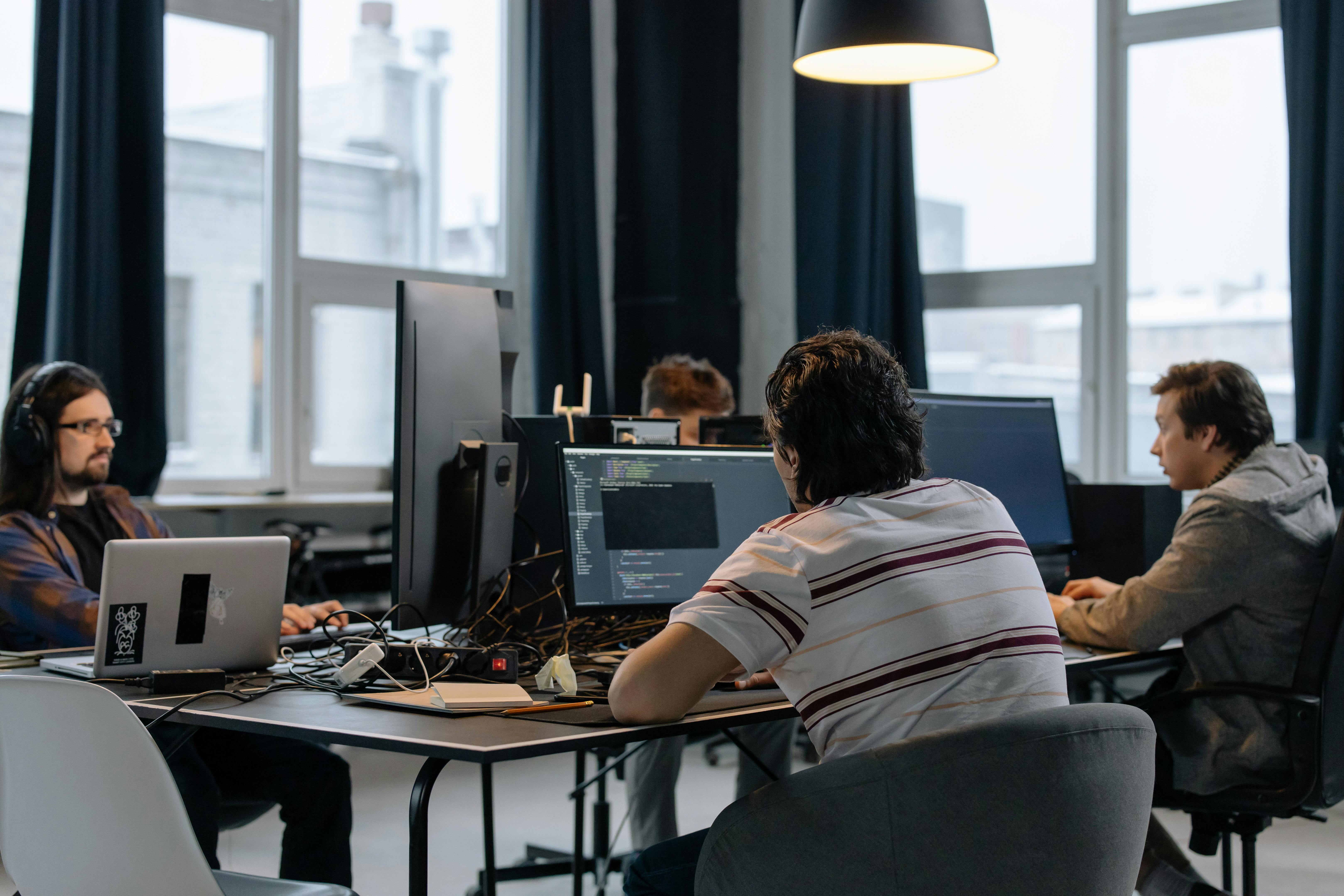 Datawise Analytics team developing mobile applications
